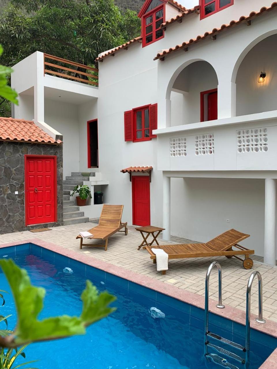 Villa Kasa Wahnon Pombas Esterno foto