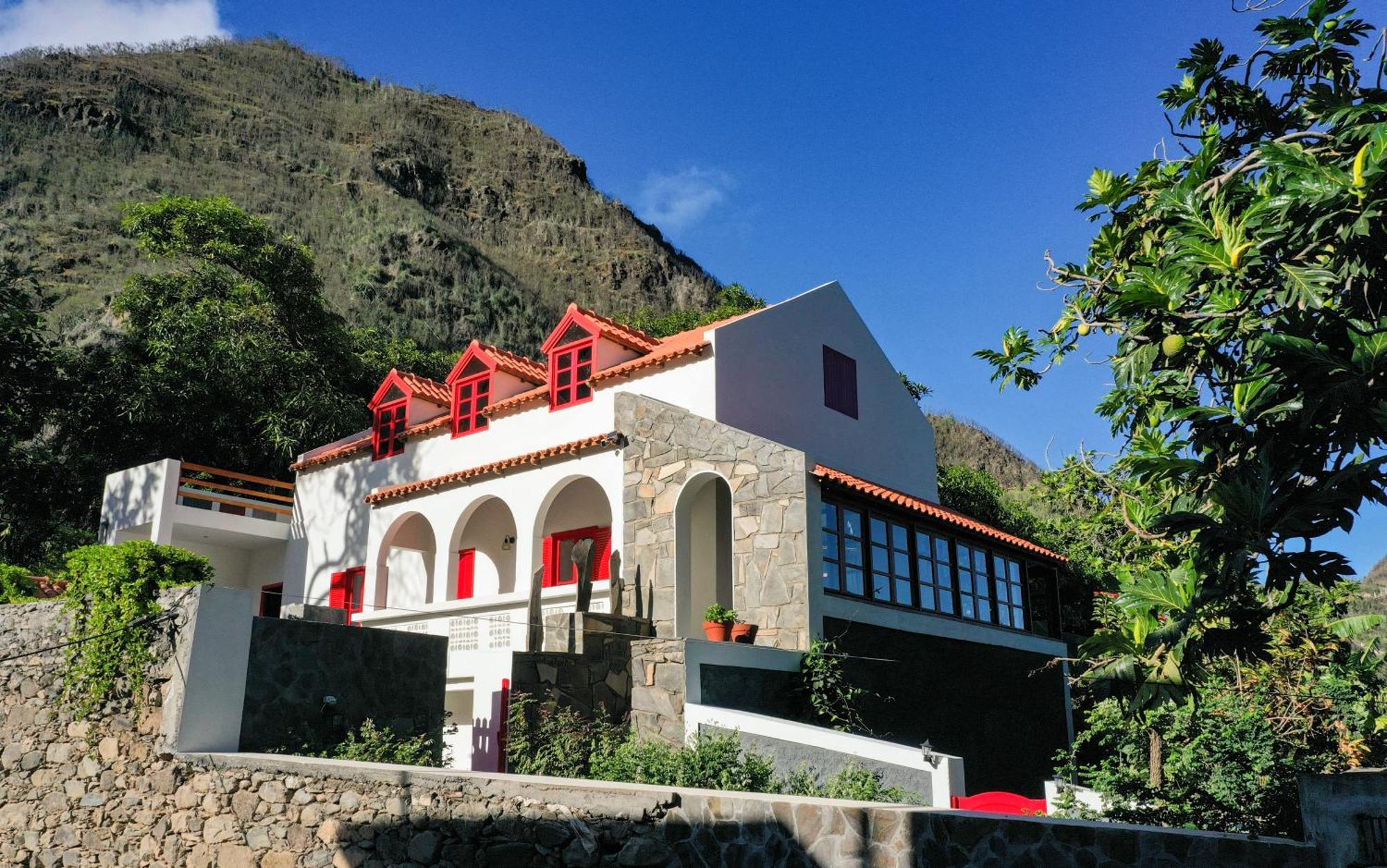 Villa Kasa Wahnon Pombas Esterno foto
