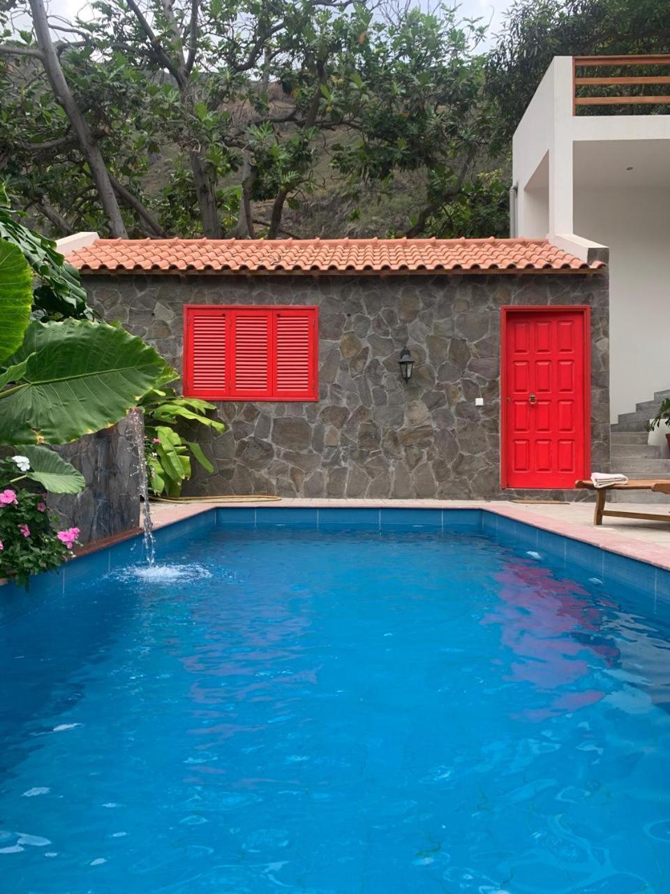 Villa Kasa Wahnon Pombas Esterno foto